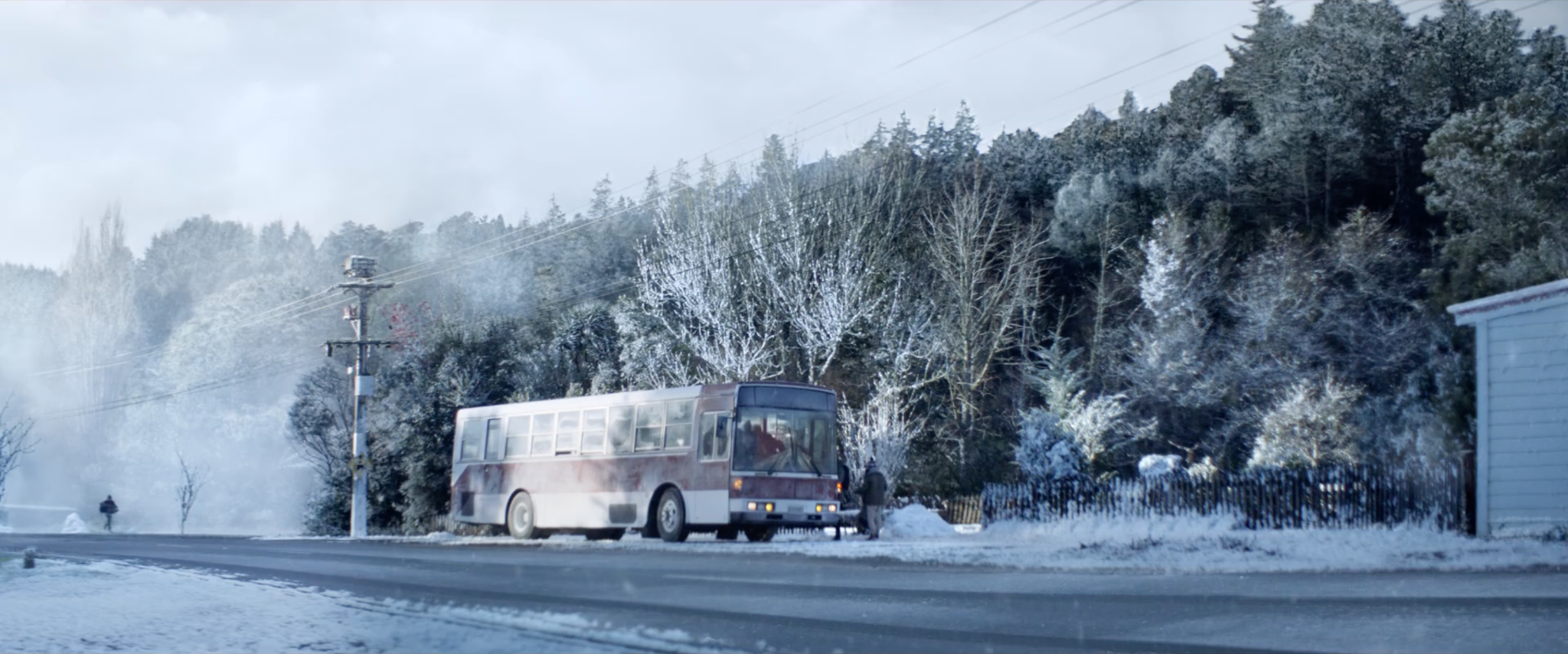 Lipton Bauble campaign still